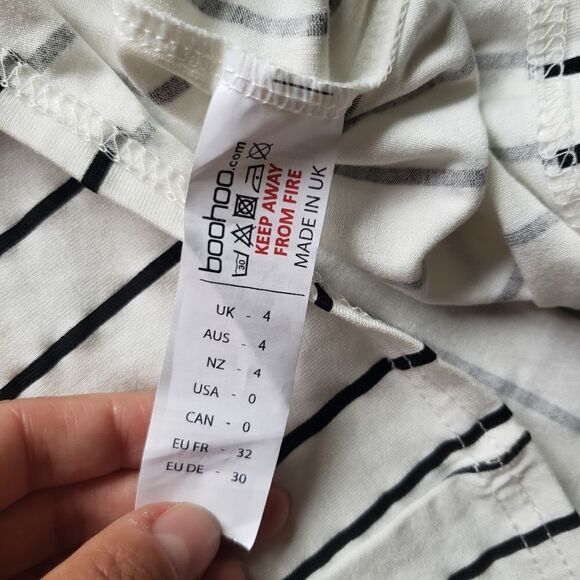 BOOHOO off the shoulder blouse - Picture 8 of 8